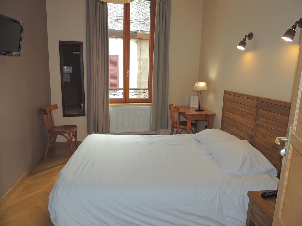 Hotel Des Alpes Le Bourg-dʼOisans 部屋 写真