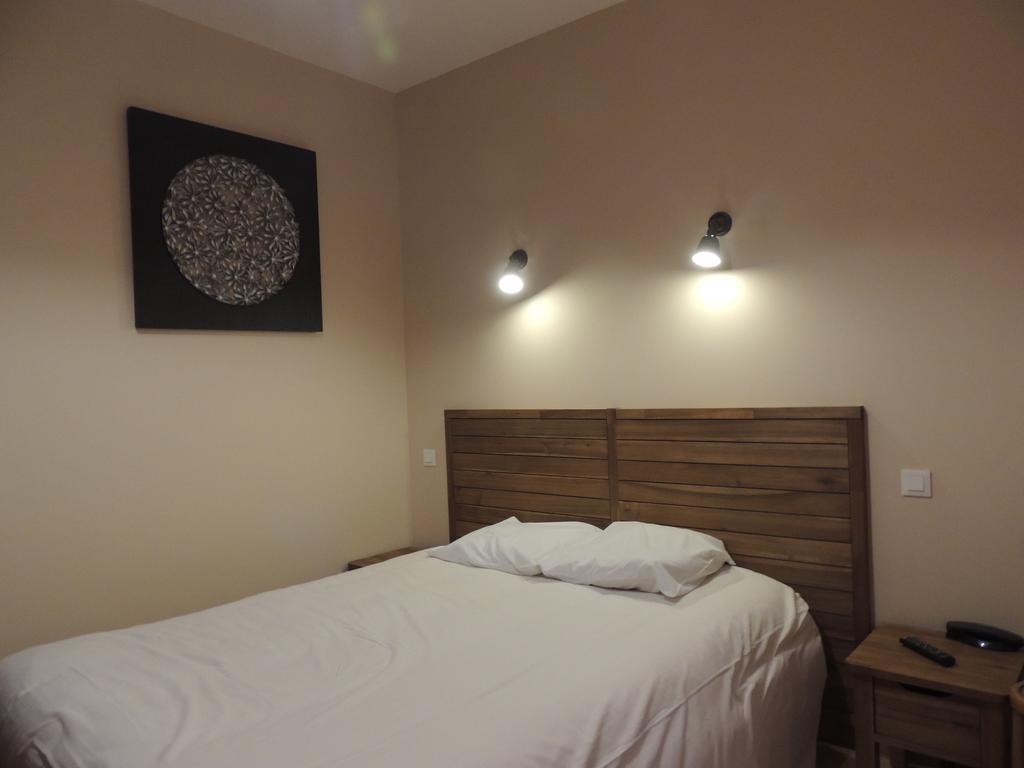 Hotel Des Alpes Le Bourg-dʼOisans 部屋 写真