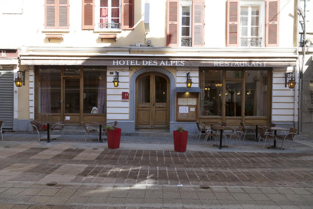 Hotel Des Alpes Le Bourg-dʼOisans エクステリア 写真